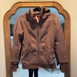 Lululemon scuba hoodie size 4